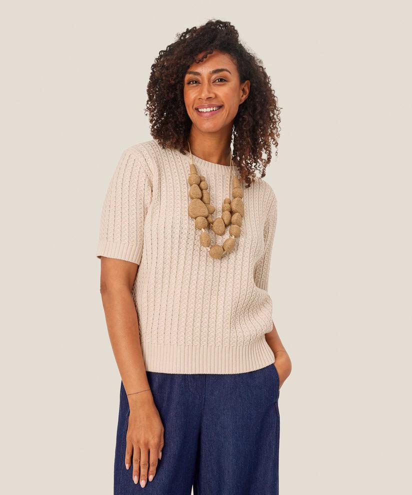 Halskette mit mit Schnüren besetzten Steinen, Safari