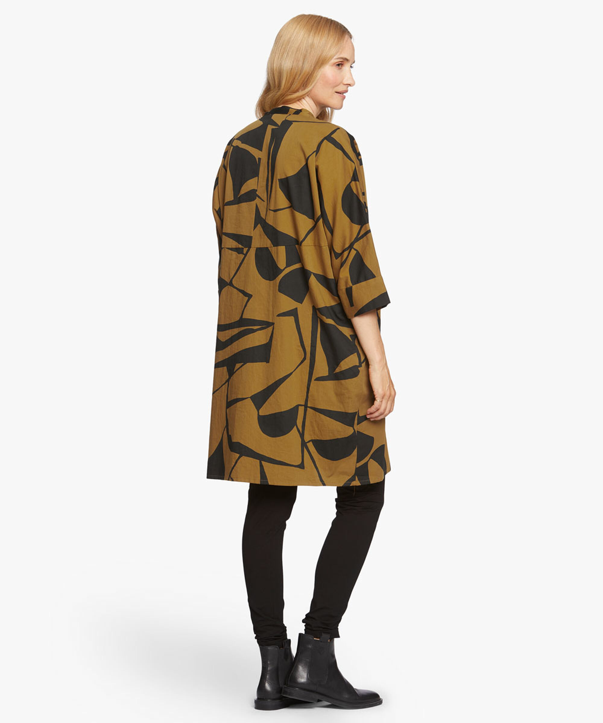 IOSETTA KLEID, Tapenade