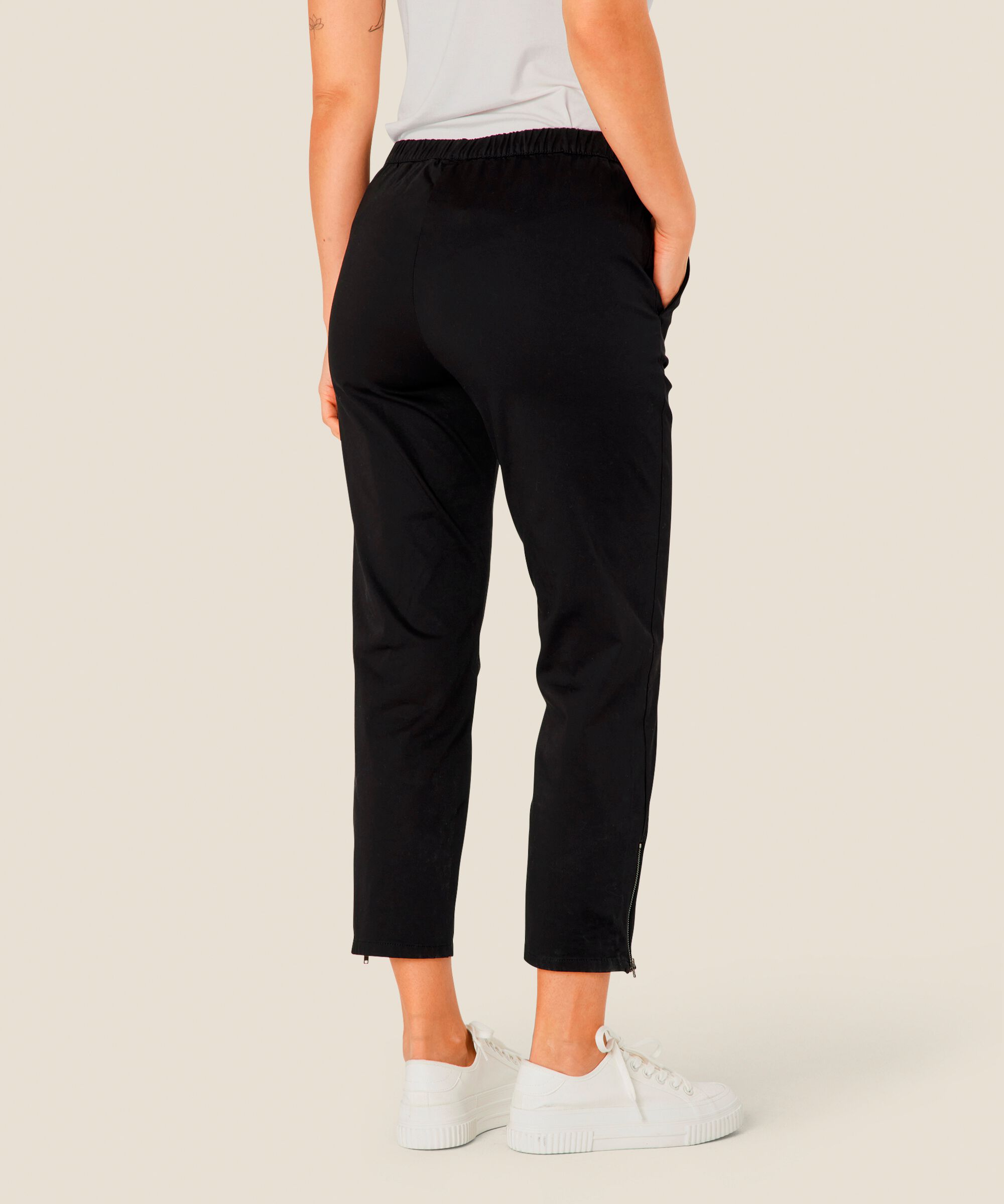 Knöchellange Hose Aus Baumwollstretch, Black
