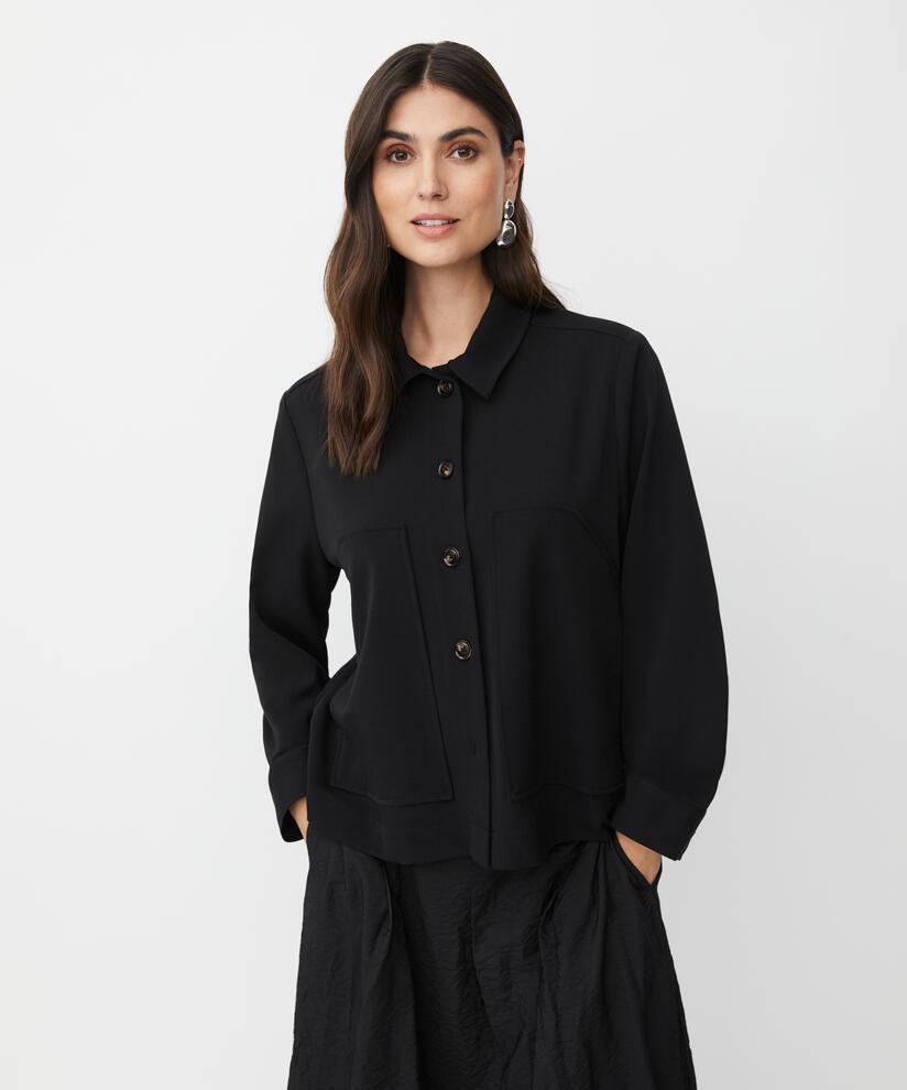 Jacke mit Falten auf der Rückseite und dekorativen Taschen, Black
