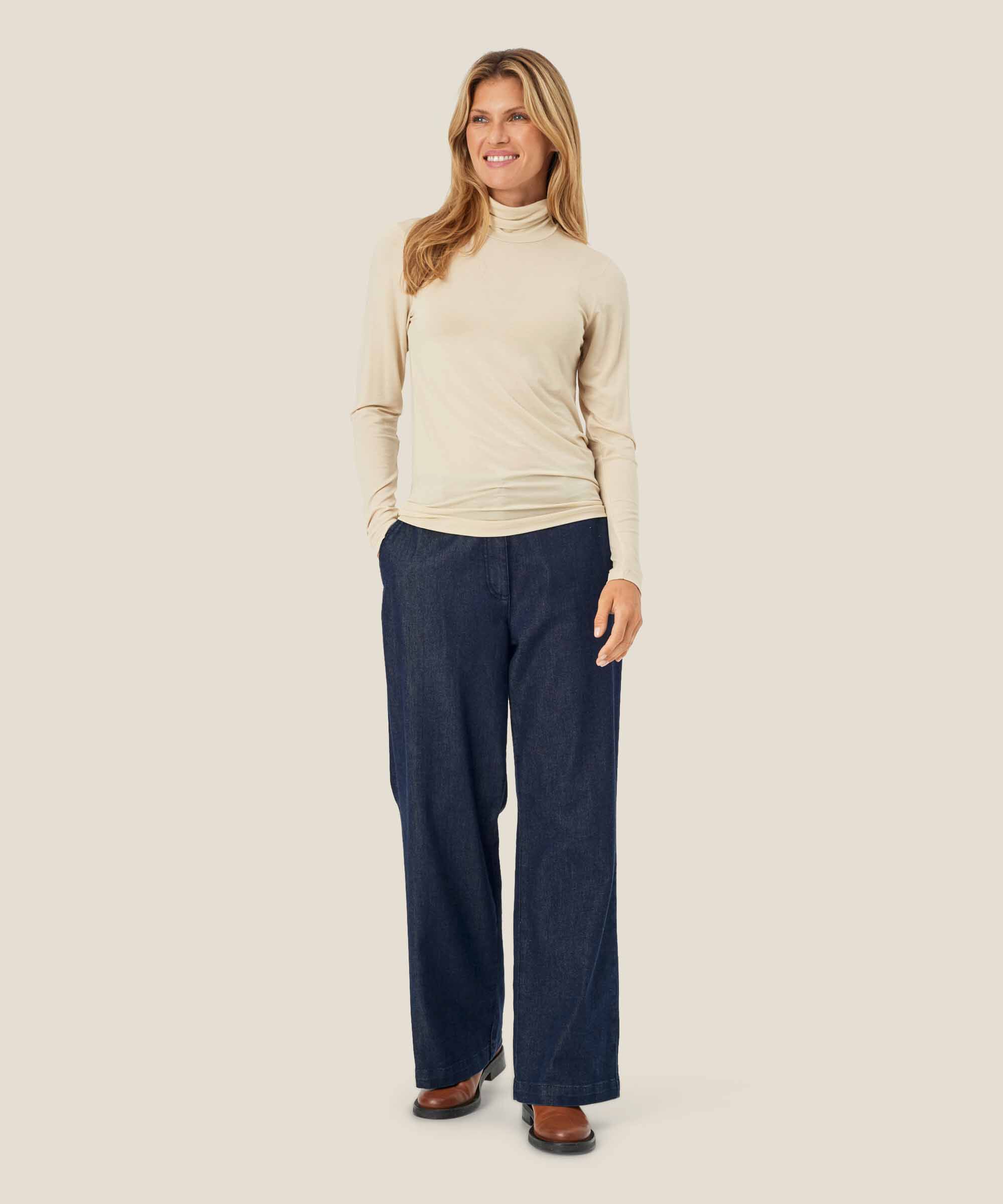 Rollkragenbluse Aus Weichem Jersey, Fog