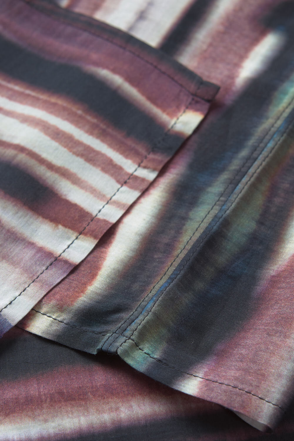 ALONG TUCH, Mesa Rose