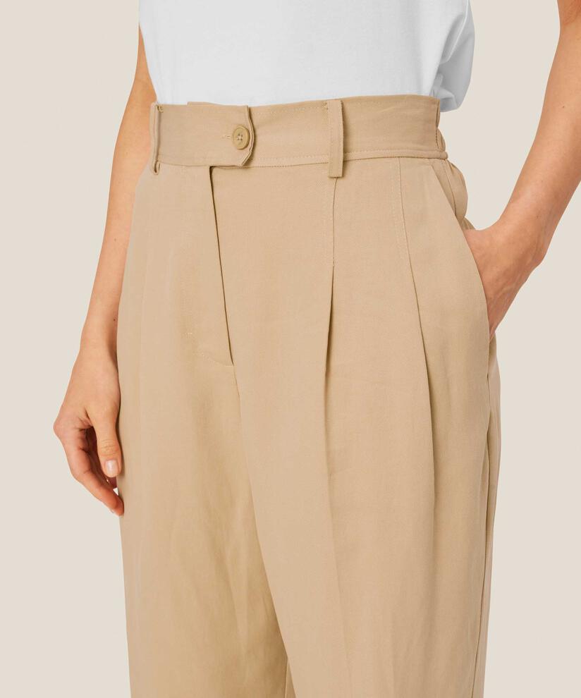 Hose aus Lyocell-Mix mit Gummizug hinten, Safari