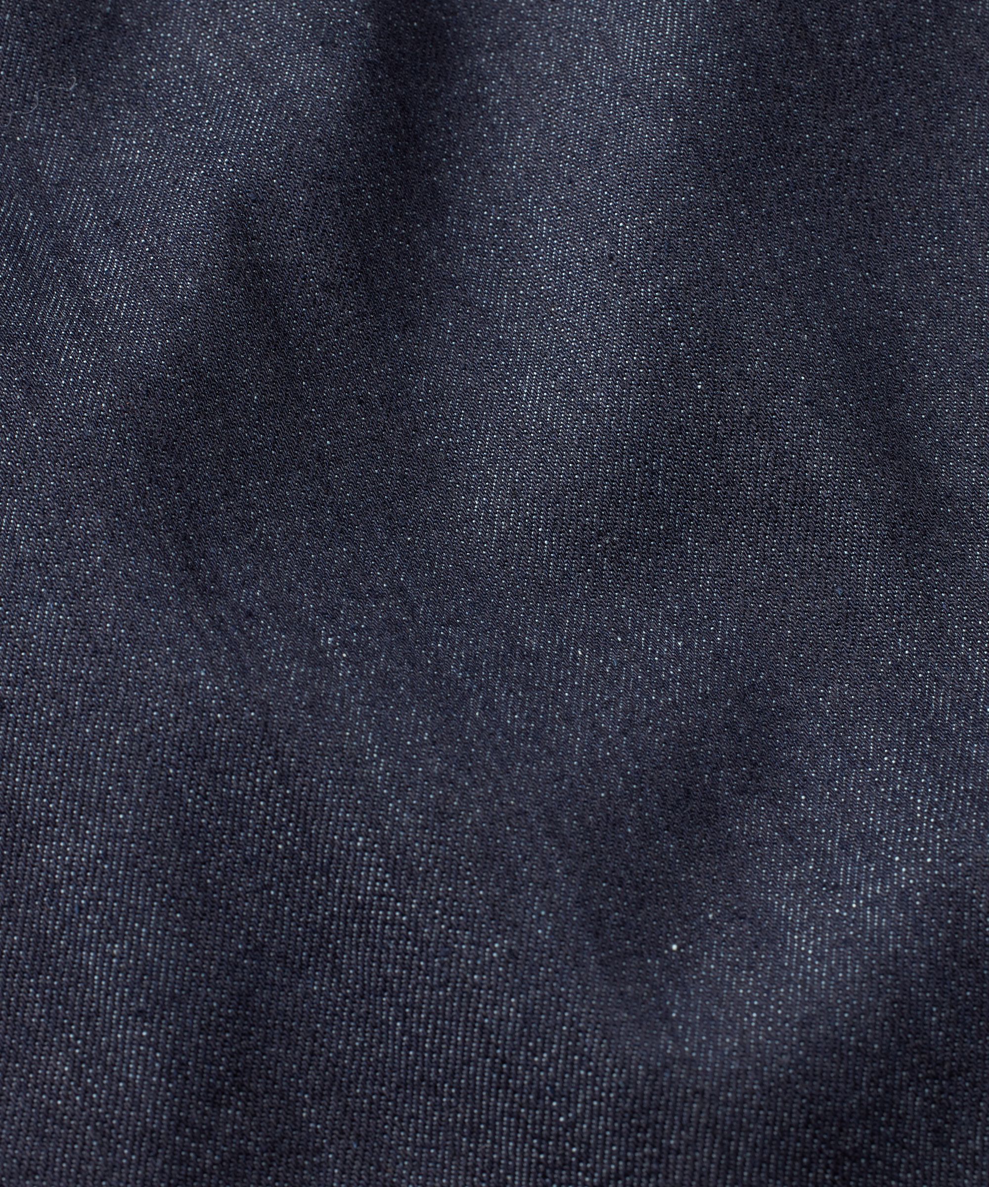 Jeans mit Stretch und Weite an den Beinen, Dark Denim