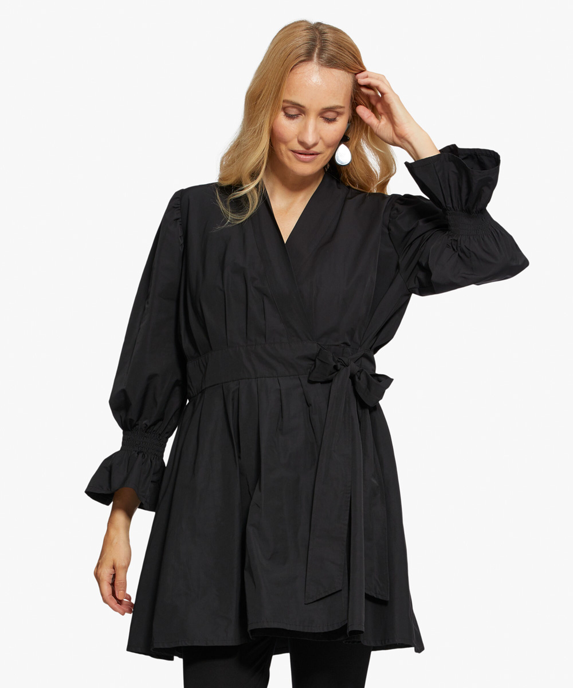 JULIA JACKE, Black