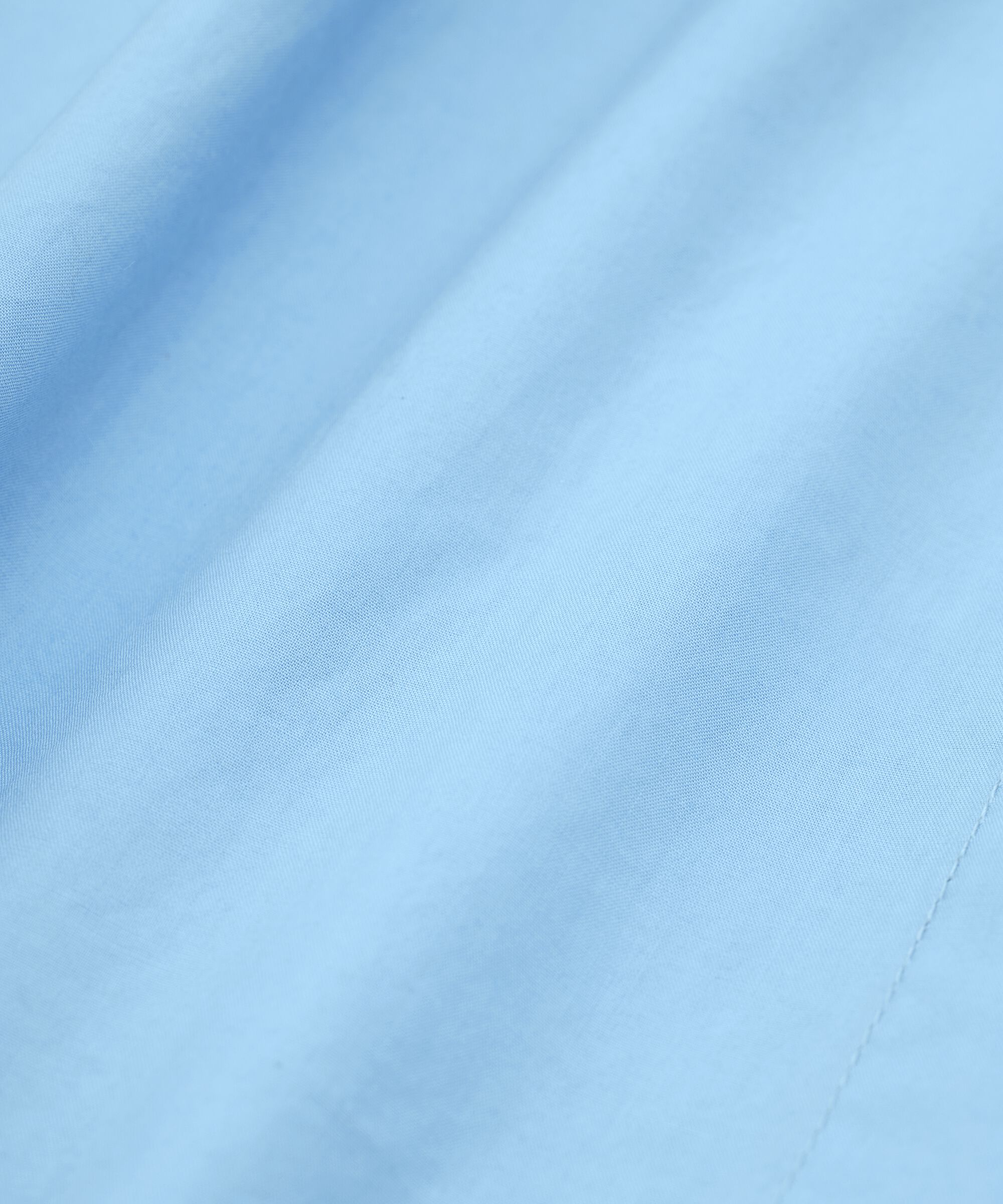 Baumwollhemdbluse Mit Abgerundeten Kanten Und Längerem Rücken, Powder Blue