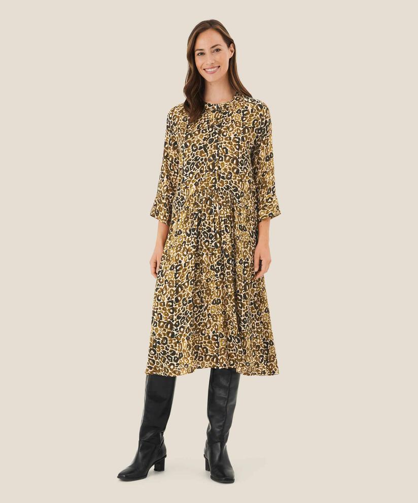VISKOSEKLEID MIT DREVIERTELÄRMELN, Plantation