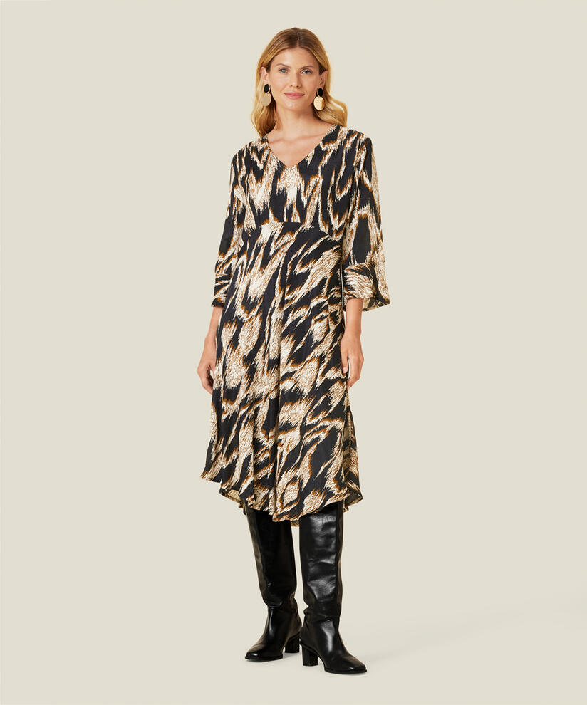 NITA KLEID, Monk's Robe