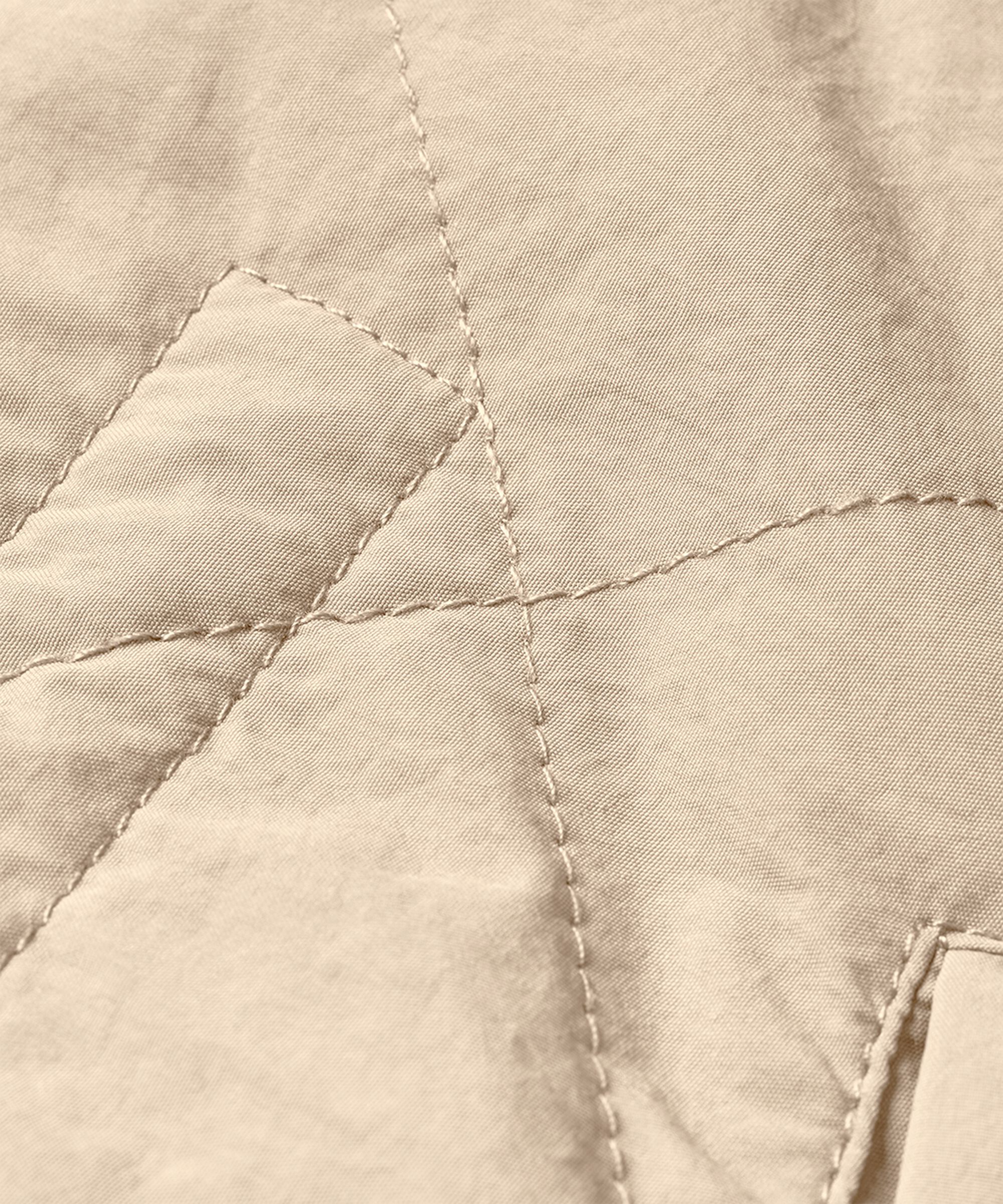 Steppjacke mit Rippdetails und Eingrifftaschen, Oyster White