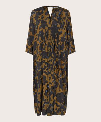 Kleid aus Viskose mit Falten und Eingrifftaschen, Breen