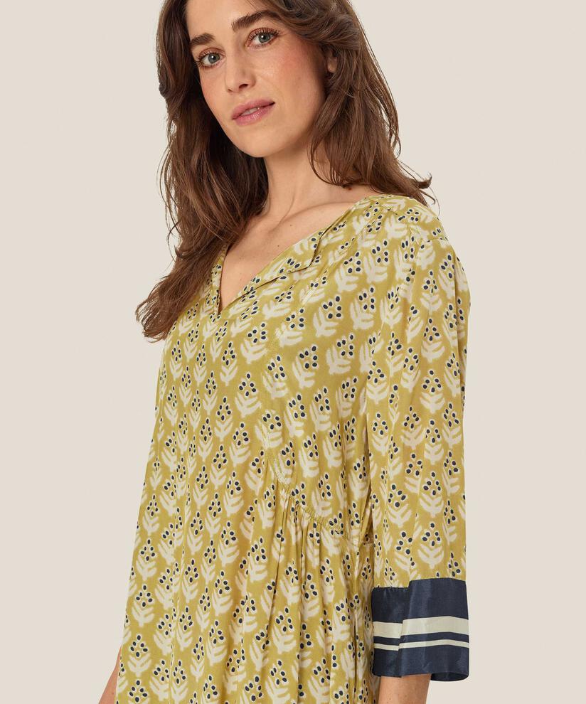Viskosekleid mit Drapierungen am Rücken und Eingrifftaschen, Burnish Gold