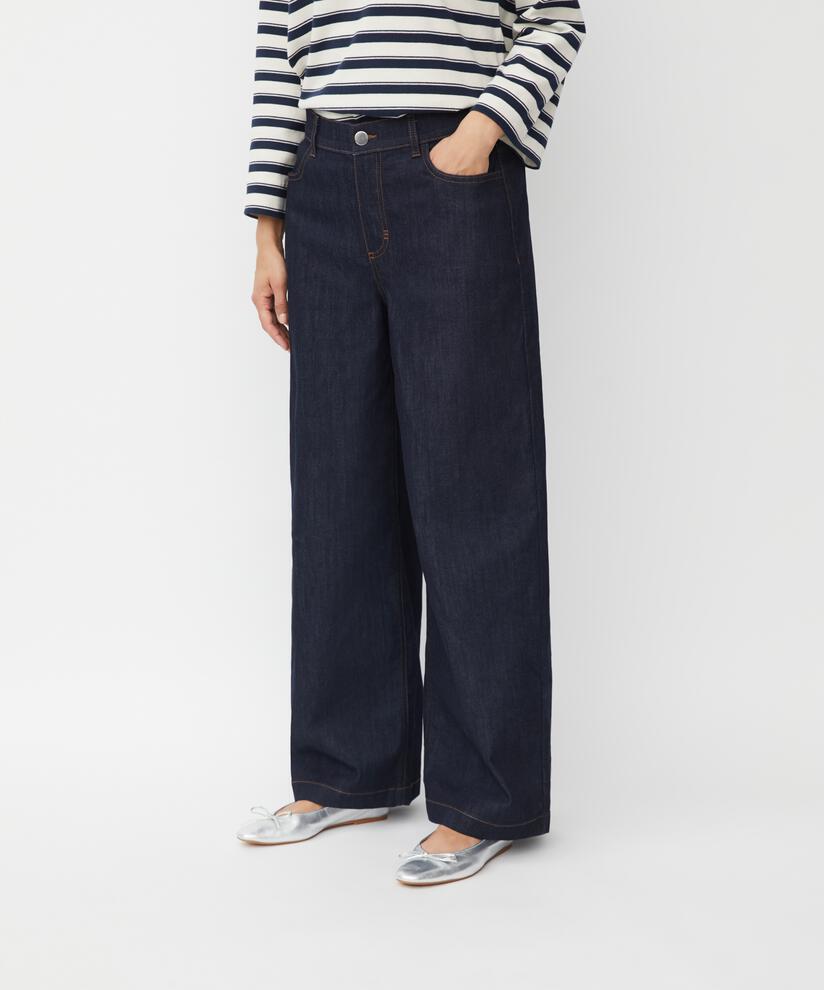 Jeans mit Stretch und Weite an den Beinen, Dark Denim