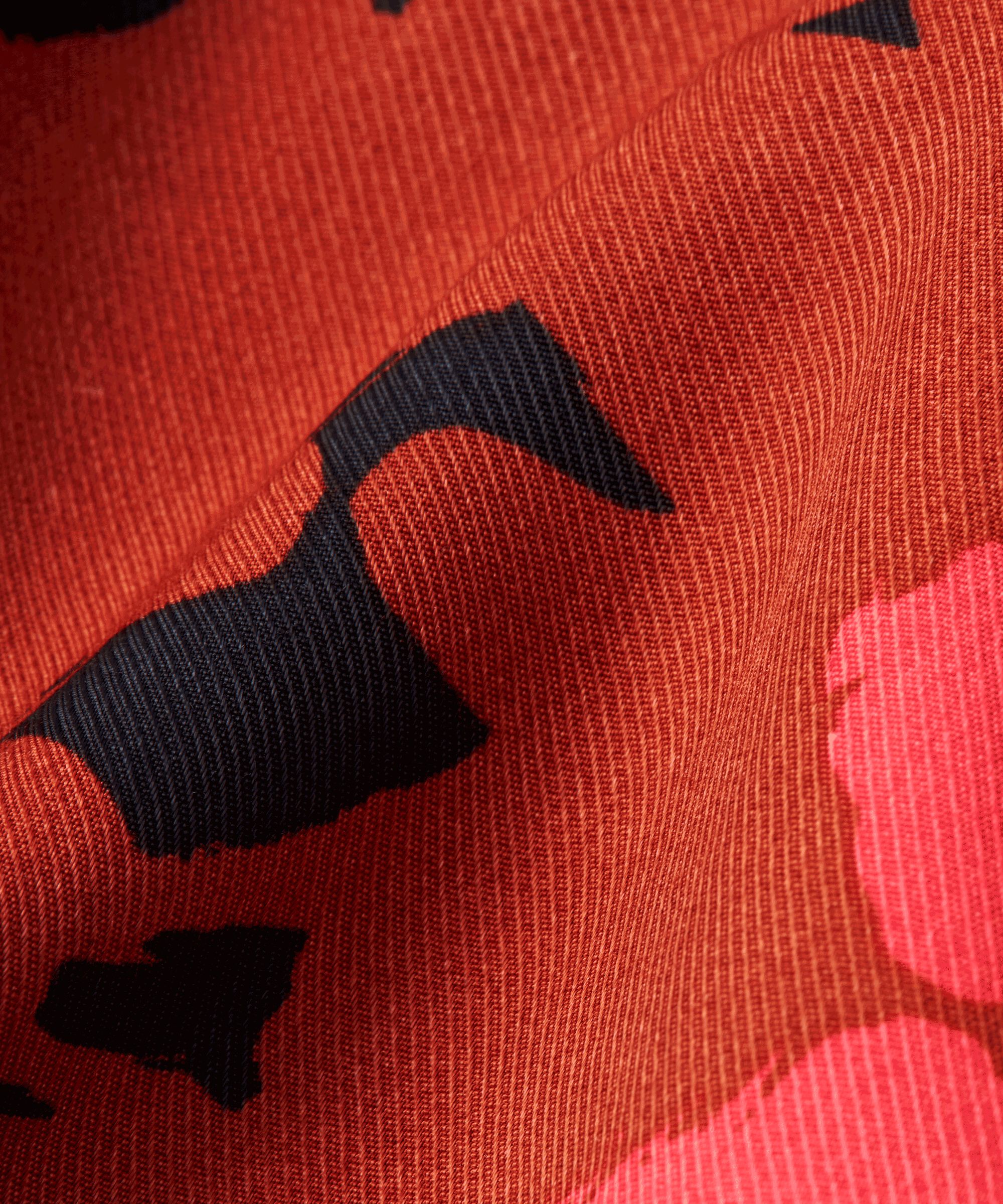 Geblümtes Viskosekleid mit Trompetenärmeln, Picante