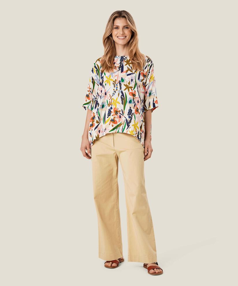 Pamila Hose, Pale Khaki
