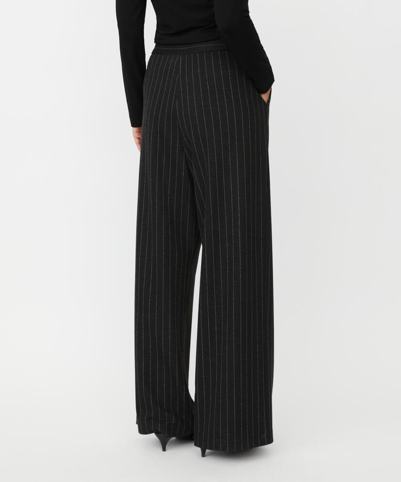 Jerseyhose mit Nadelstreifen, Black