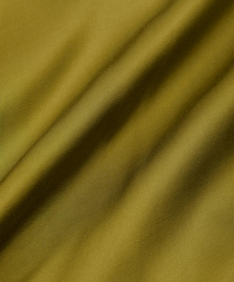 Bluse aus Viskosesatin mit Bindebändern am Hals, Plantation