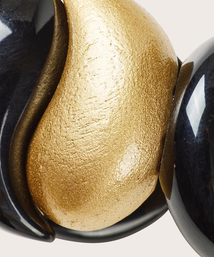 elastisches Armband mit schwarzen und goldenen Elementen, Gold