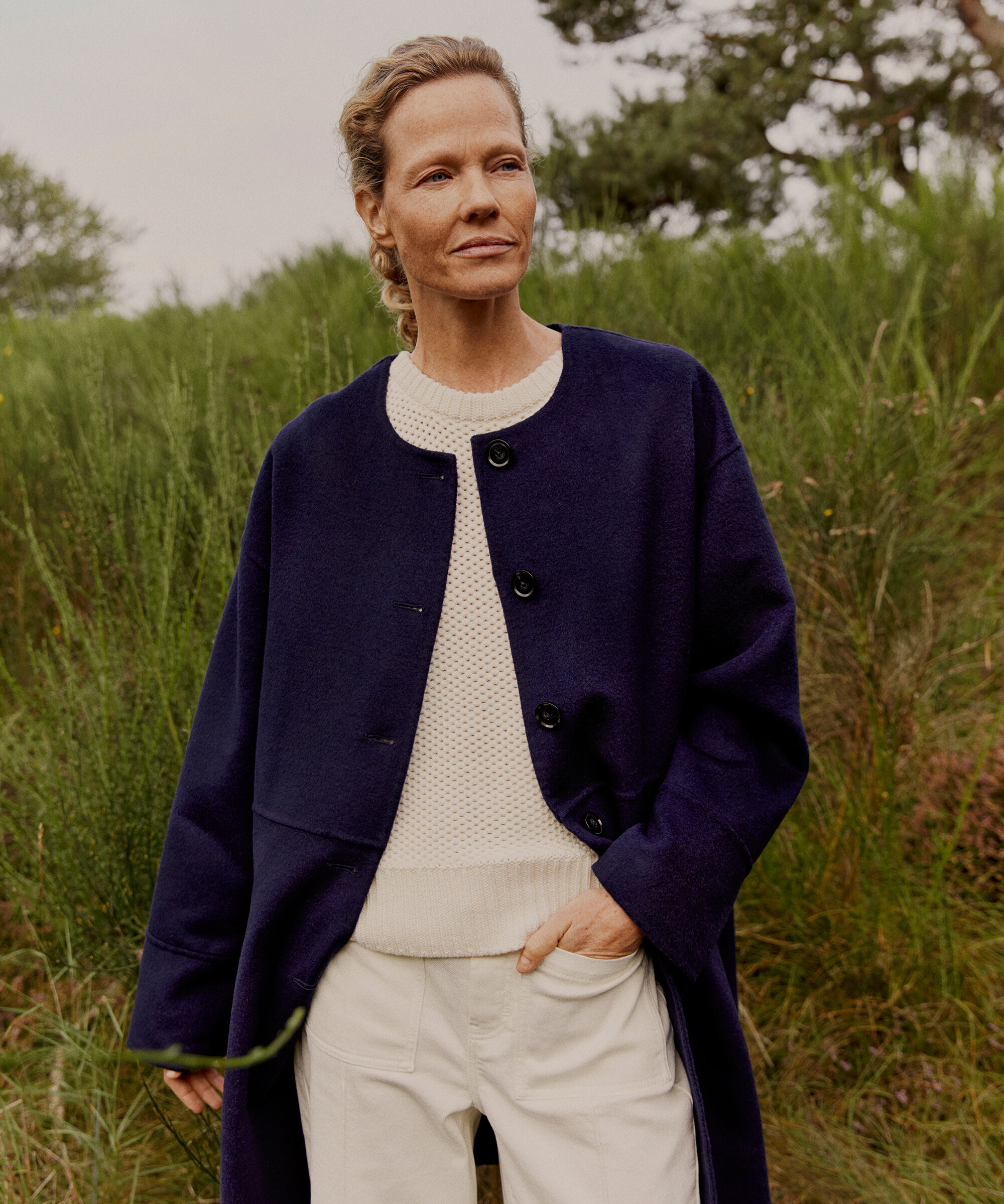 klassischer Wollmantel mit Rundhalsausschnitt, Maritime Blue