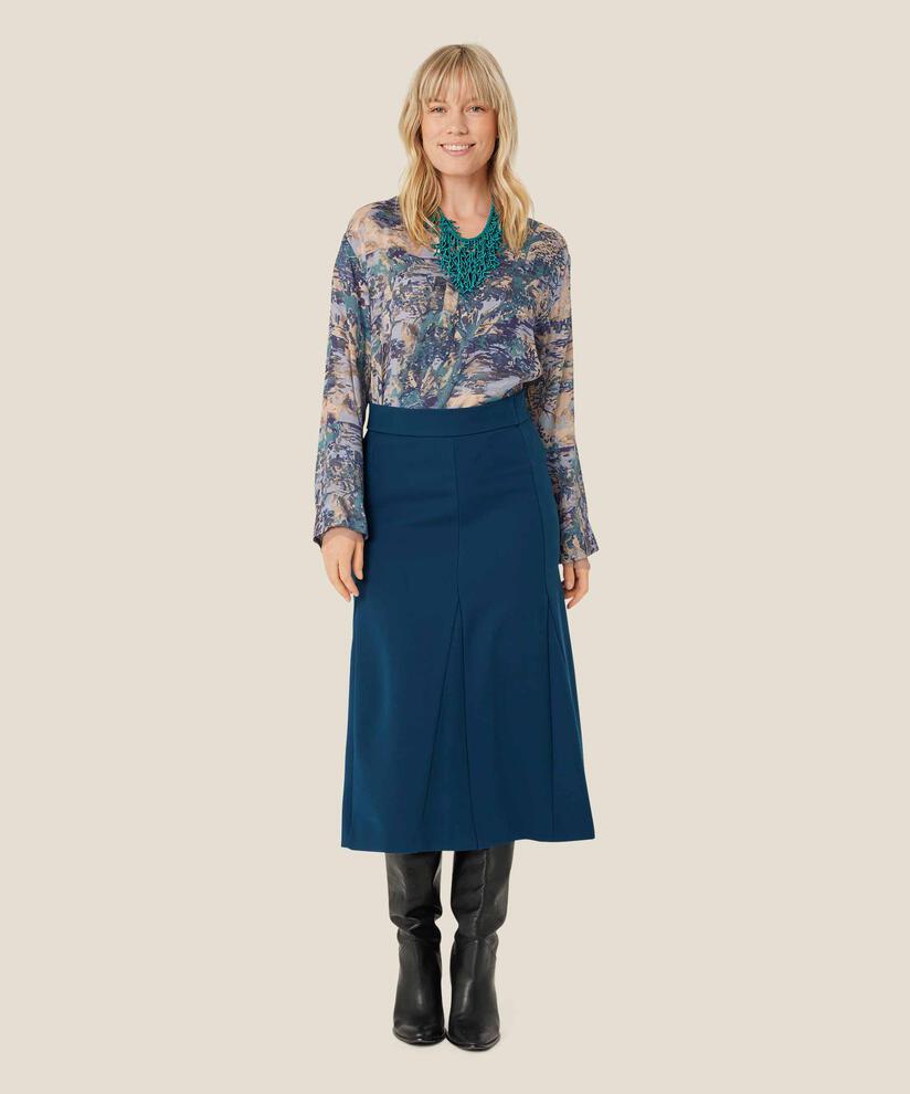 Halskette mit farbigen Perlen, Teal