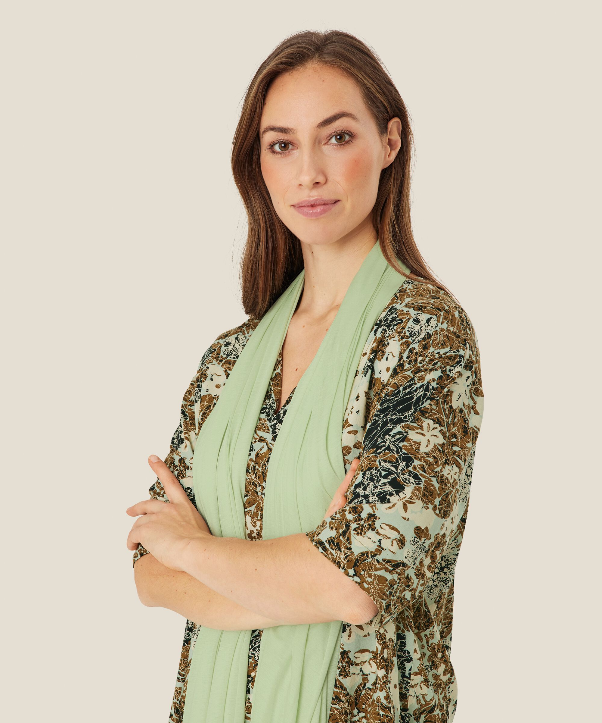 Tuch Aus Modal, Bok Choy