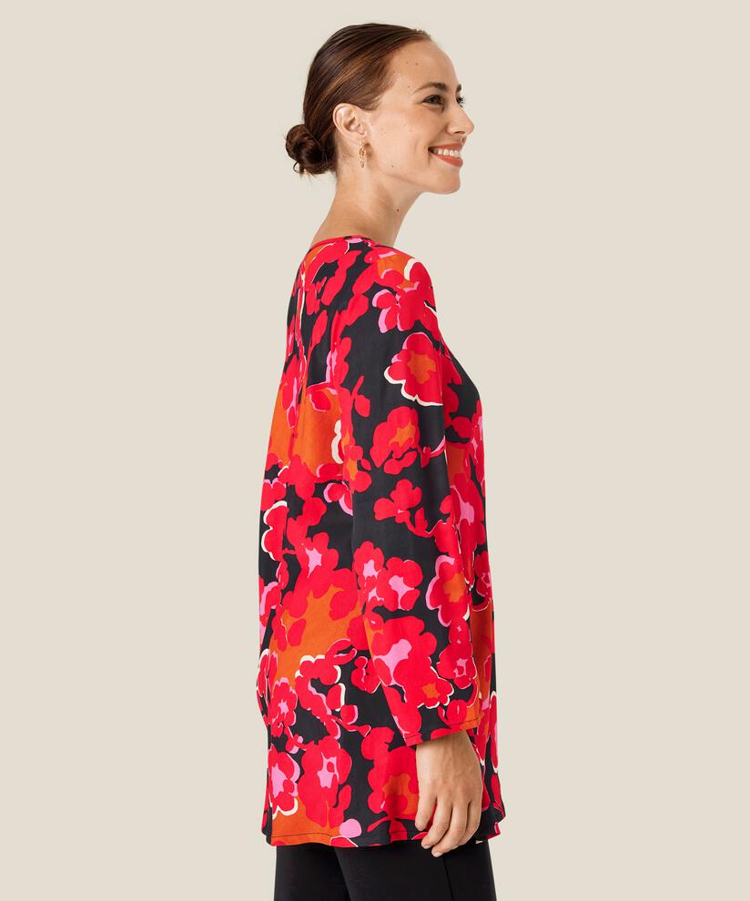 Kay Bluse, Tango Red