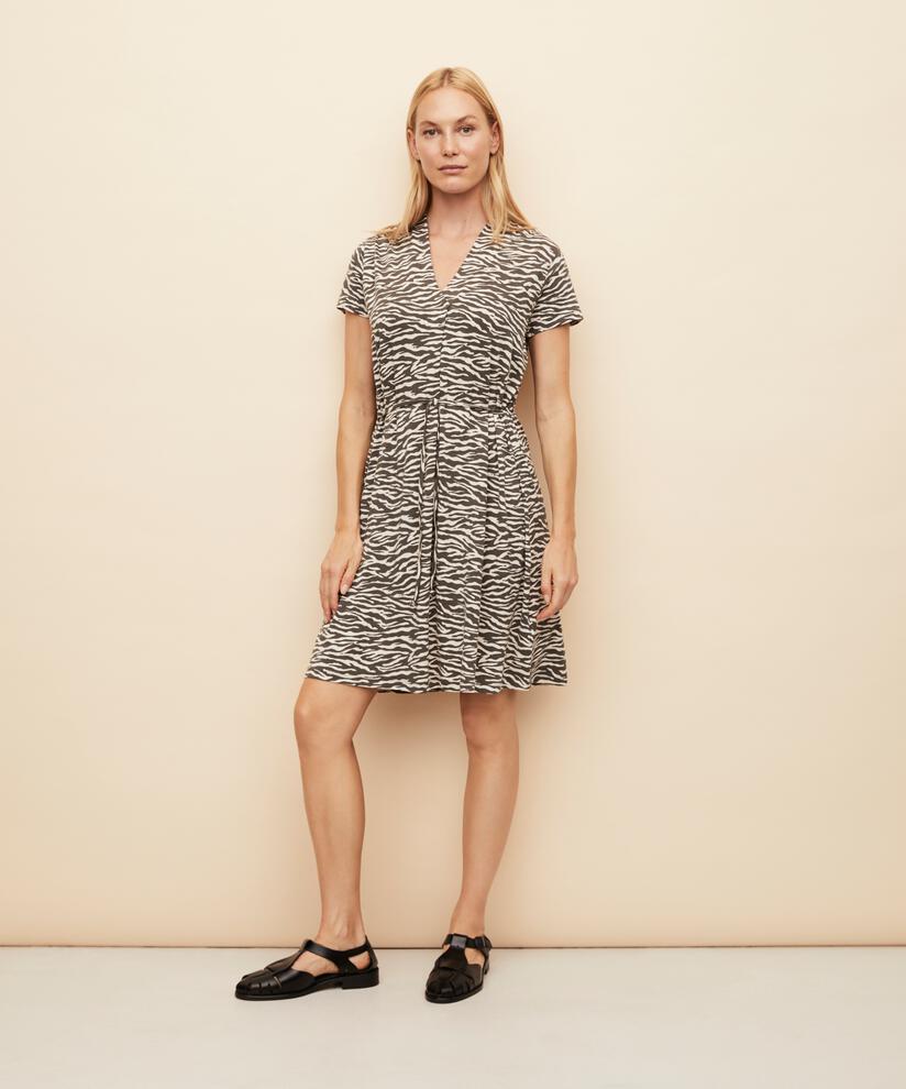 Jerseykleid mit V-Ausschnitt und kurzen Ärmeln, Raven