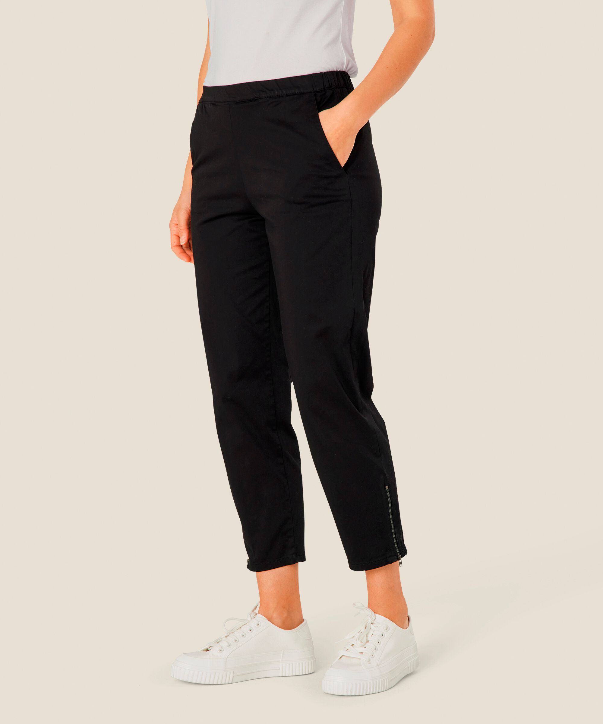 Knöchellange Hose Aus Baumwollstretch, Black