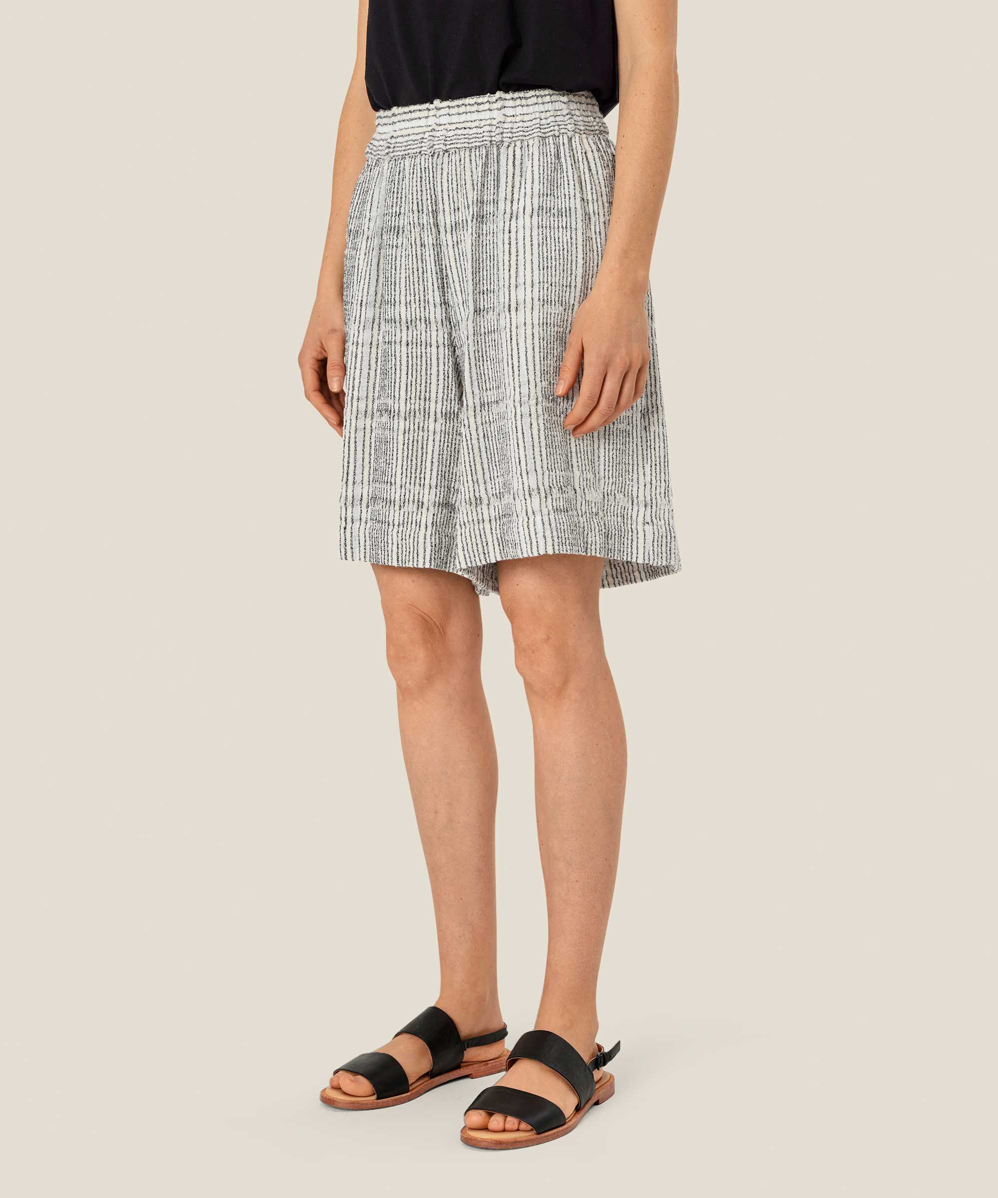 Karierte Shorts aus Baumwollmischung mit elastischem Bund, Fog