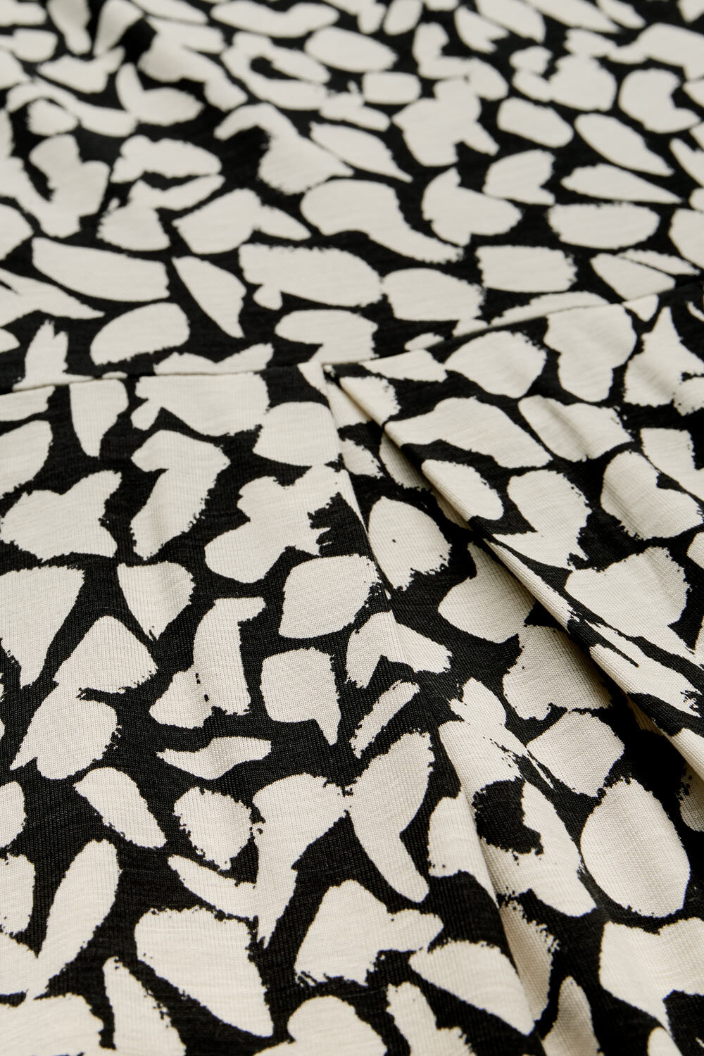 Bedrucktes Tulpenkleid Mit Eingrifftaschen, Whitecap