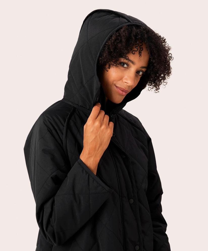Steppmantel mit Kapuze, Black