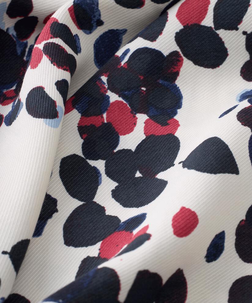 Nebili Kleid, Whitecap