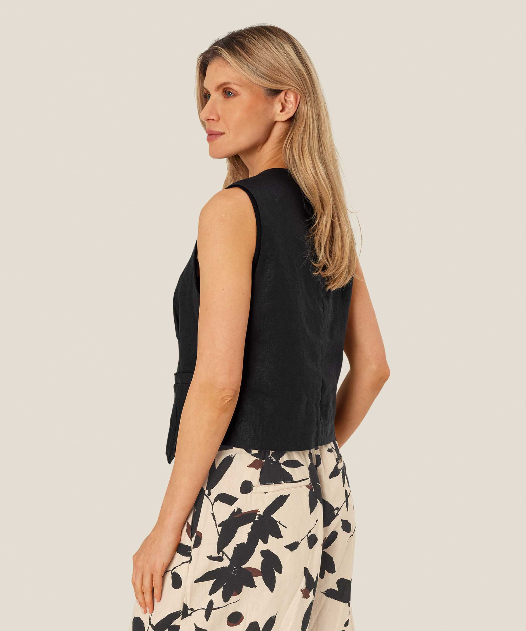 feminine Weste aus Leinen, Black