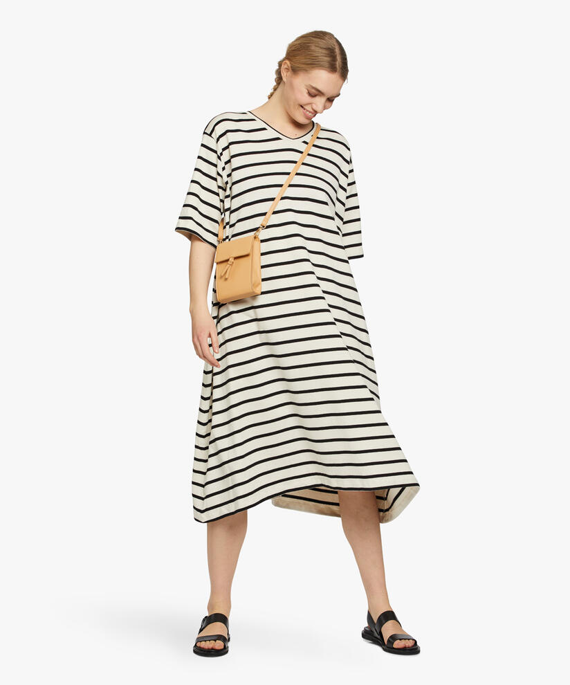 NARTA KLEID, Whitecap