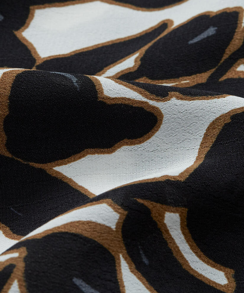 KANI SHIRT, Tapenade
