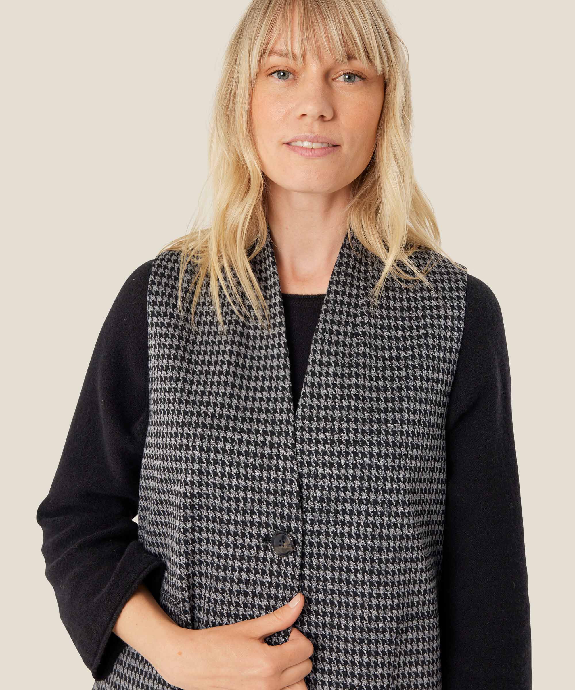 Jerseyweste mit Eingrifftaschen, Black