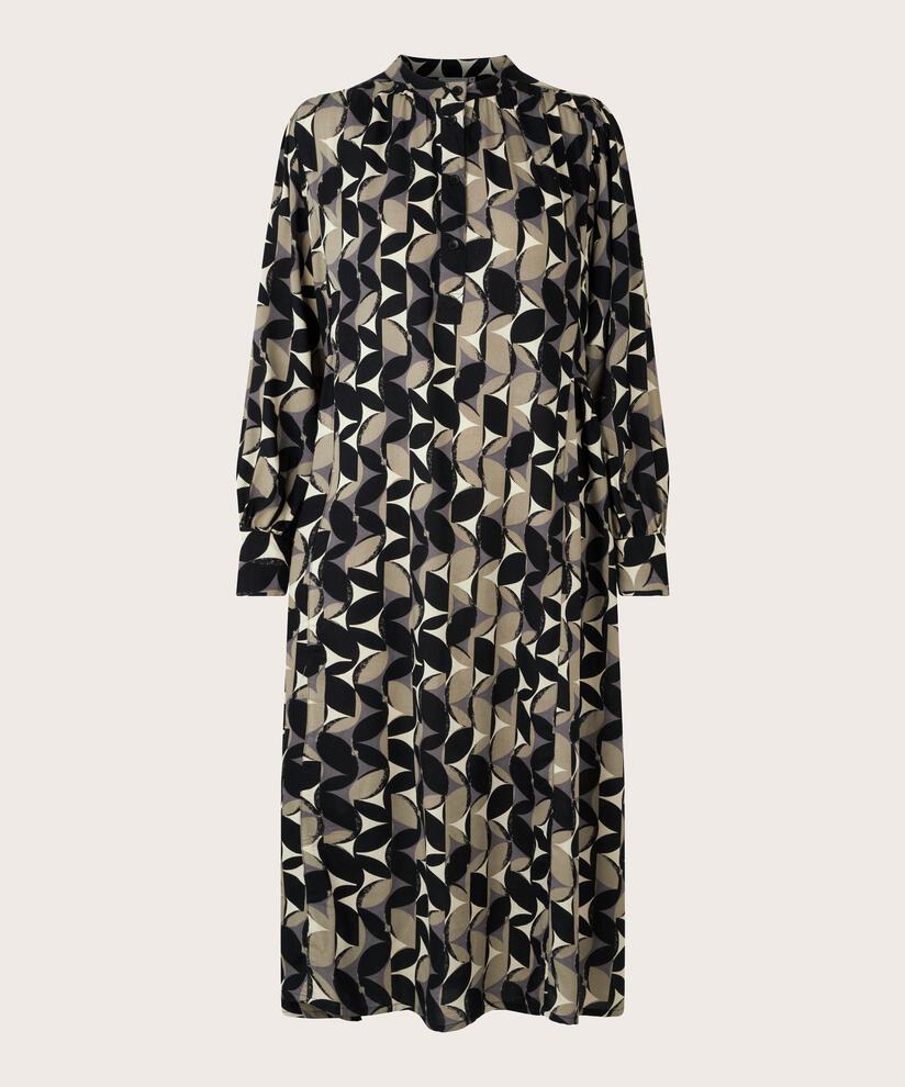 Nia Kleid, Volcanic