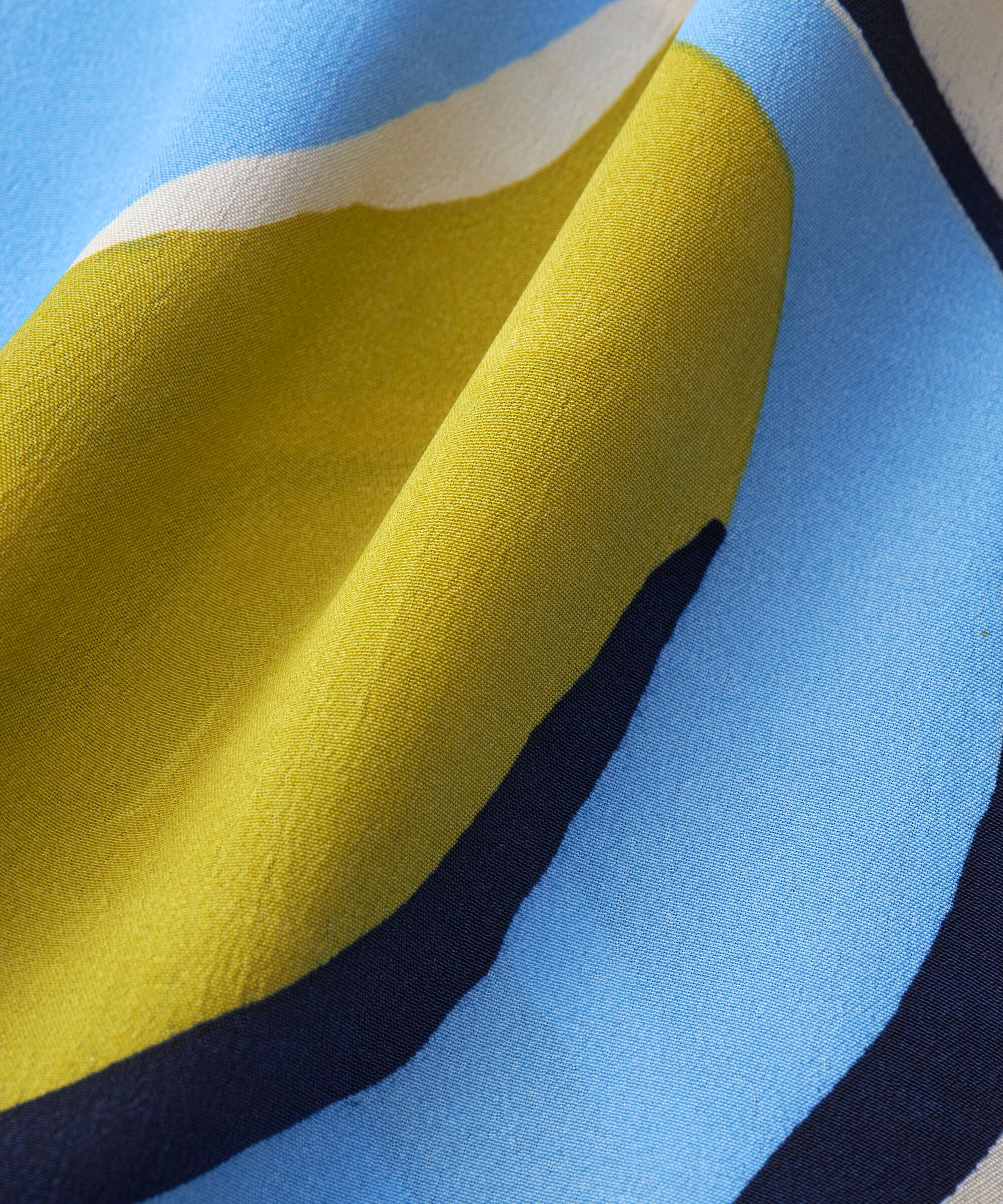 Viskosebluse mit V-Ausschnitt, Oasis