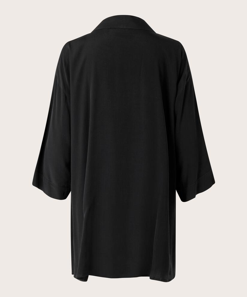 Josslyn Jacke, Black