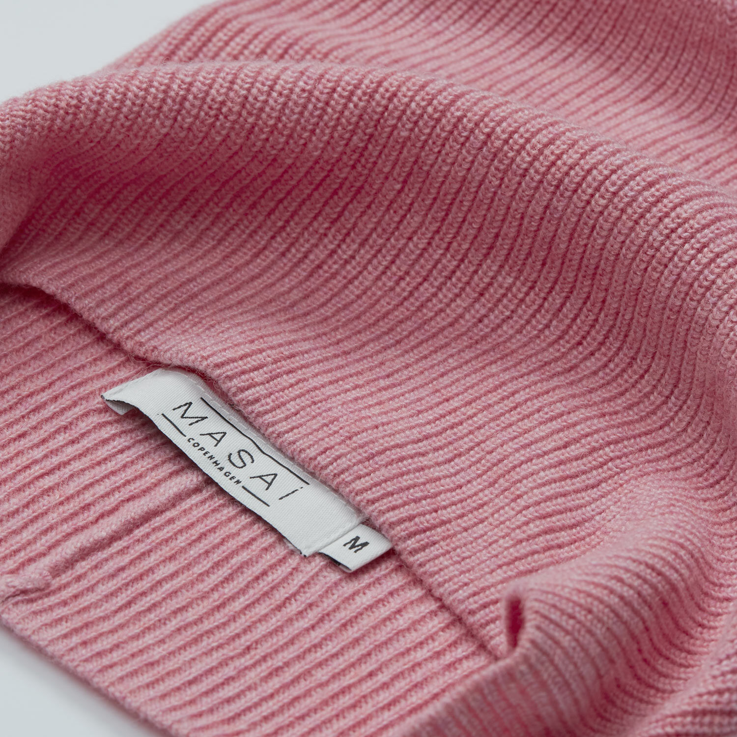 ALDA HUT, Chateau Rose