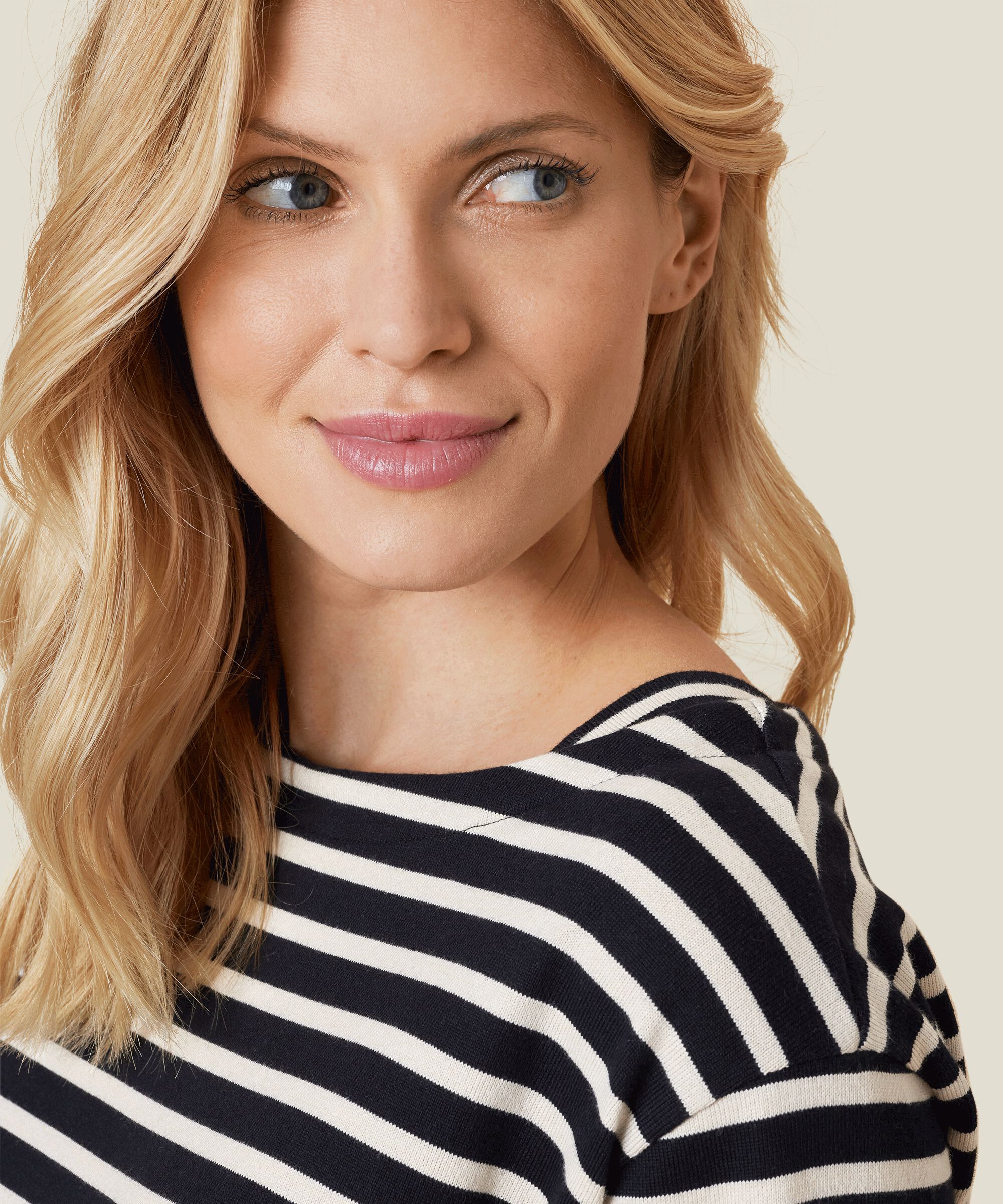 DACEYA JERSEY T-SHIRT, Black