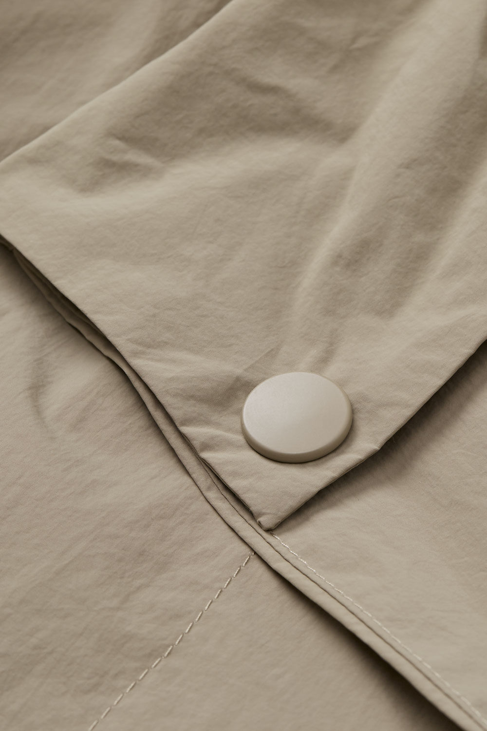 TERELLE MANTEL, Travertine