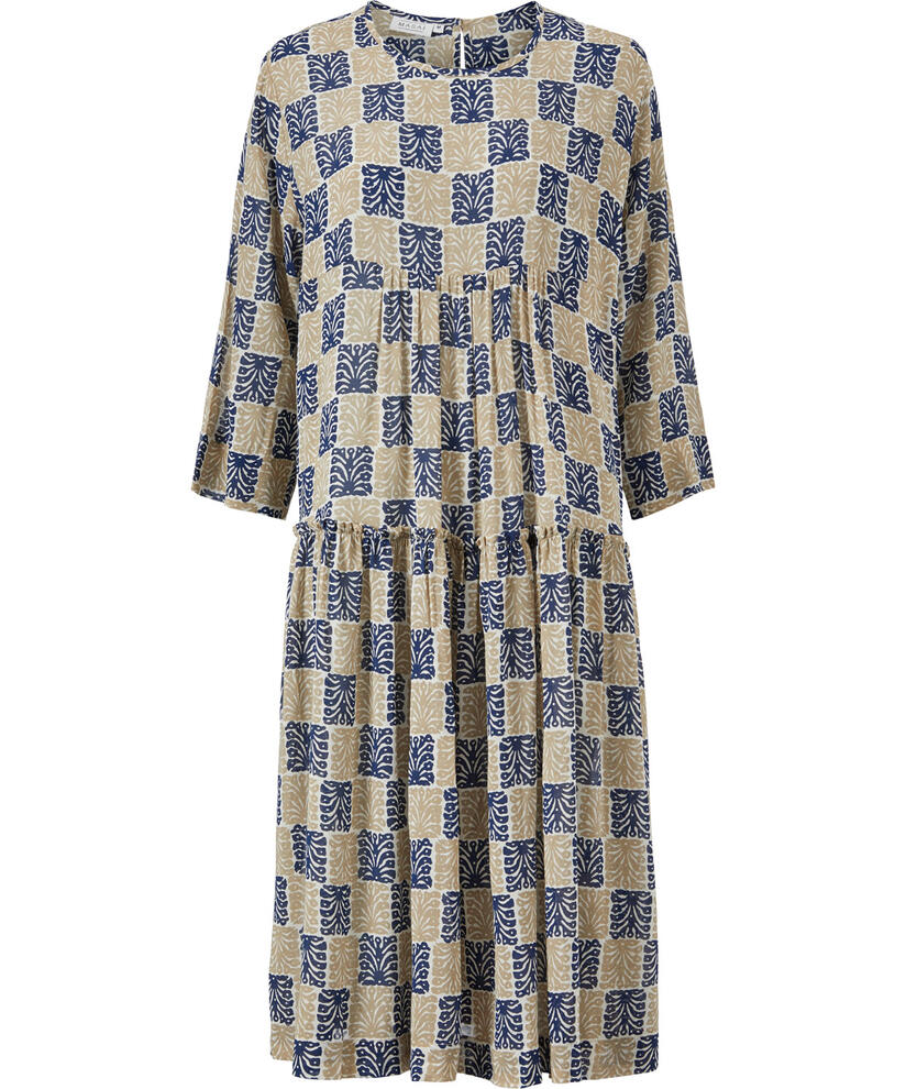 NYKIA KLEID, Travertine