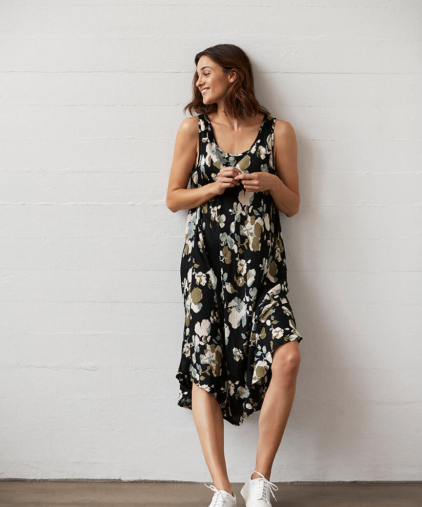 OCULLA KLEID, Black