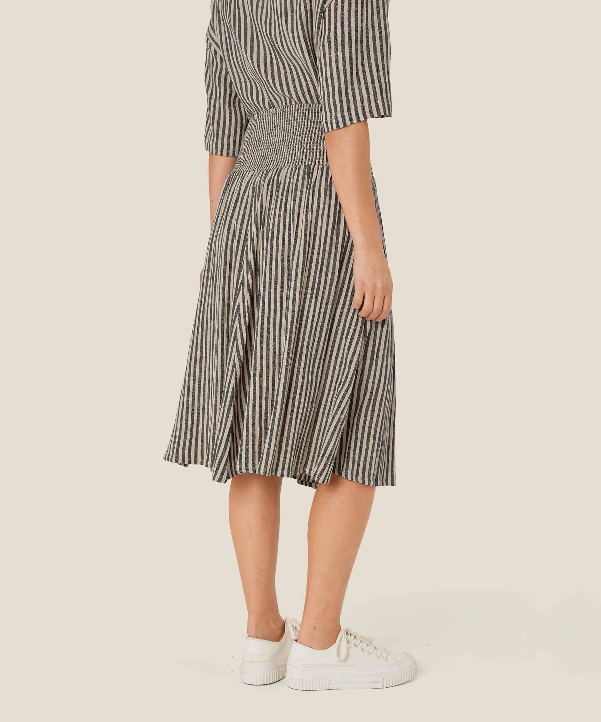 Gestreifter Rock aus Baumwollmischung mit gesmokter Taille, Black