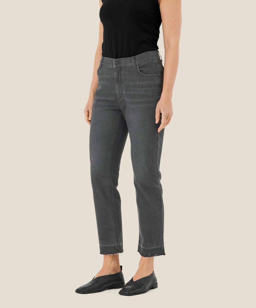 Bootcut-Jeans mit 5 Taschen, Black