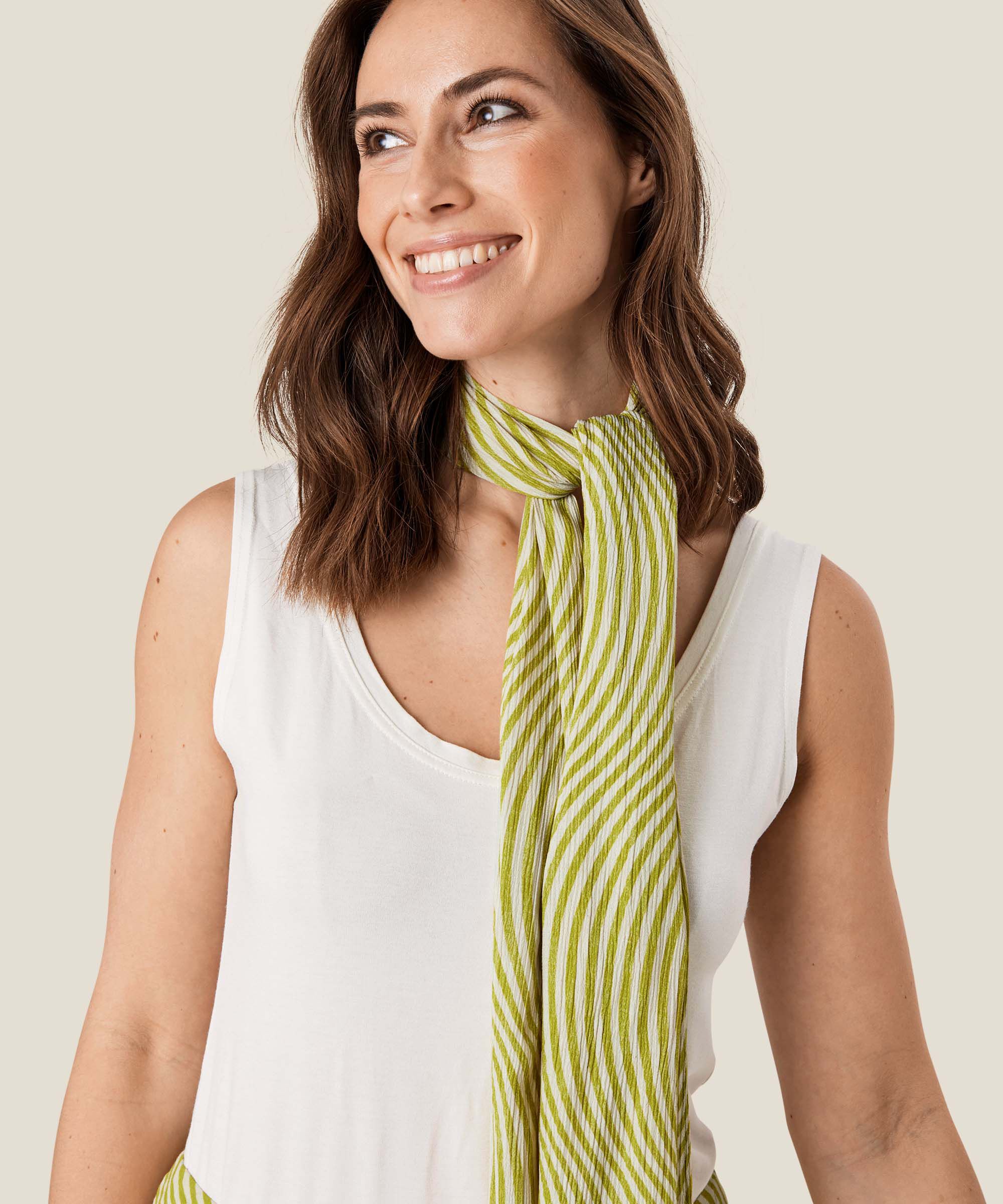 Along Tuch, Lentil Sprout