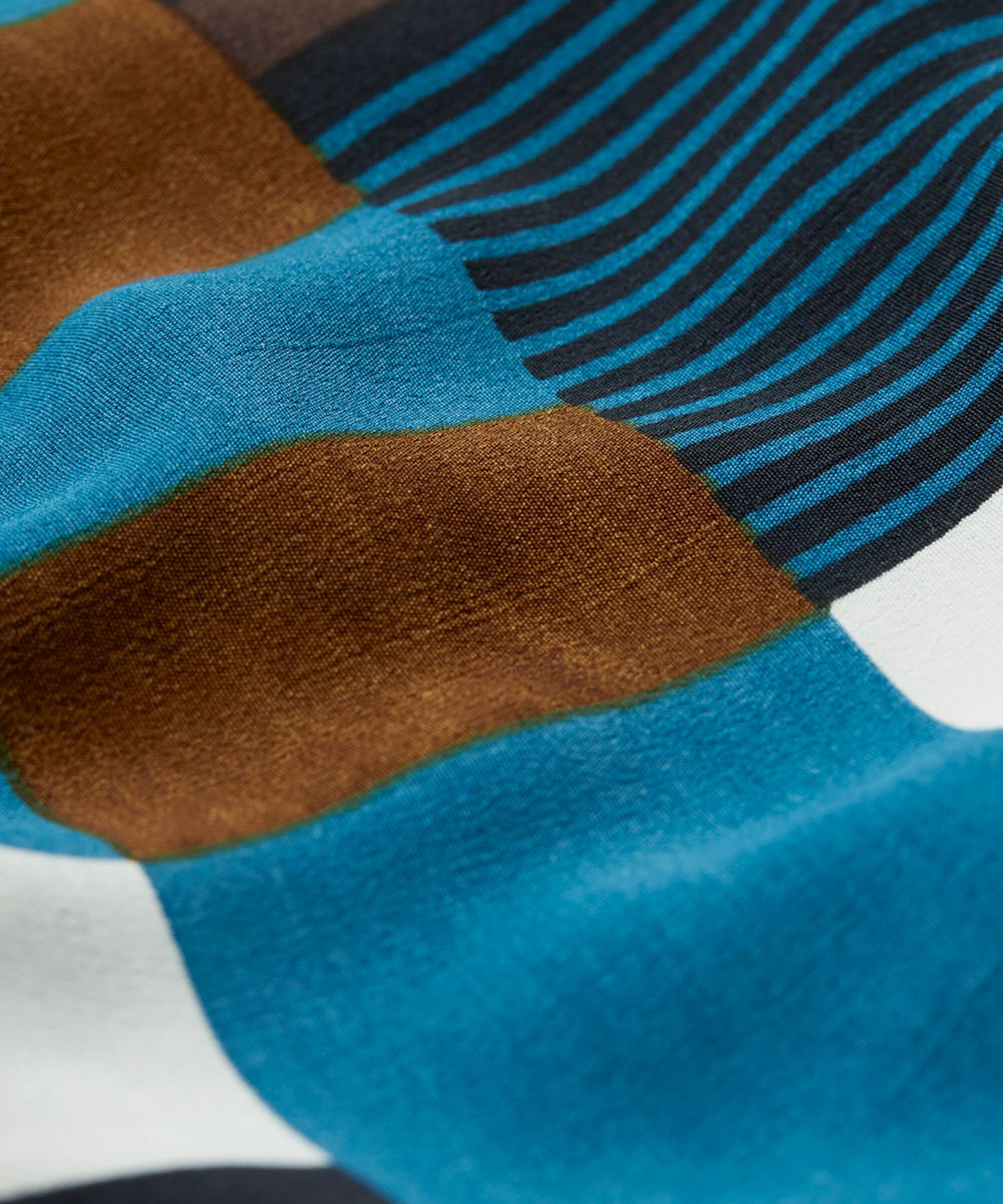 PERINUS HOSE, Corsair