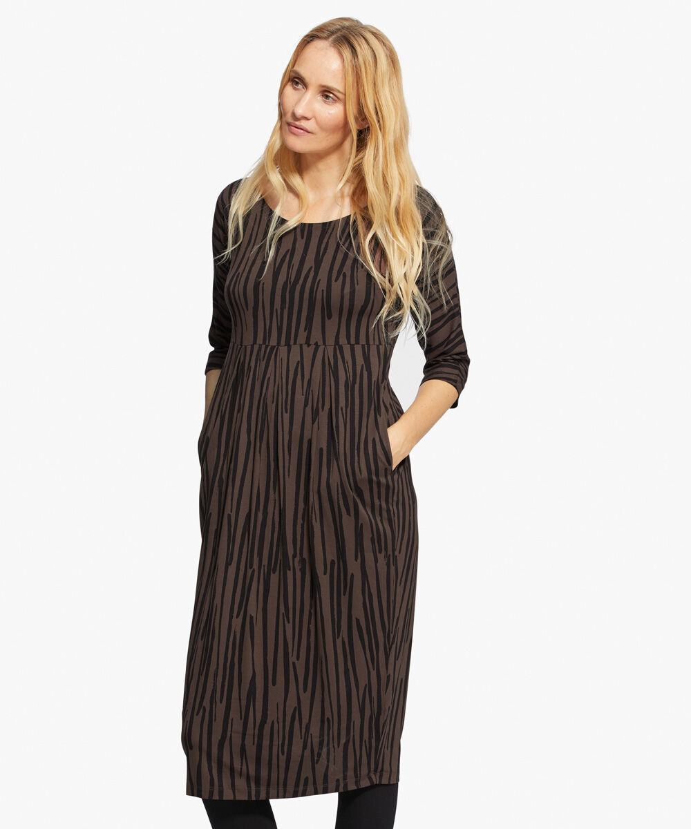 NIMA KLEID, Chocolate