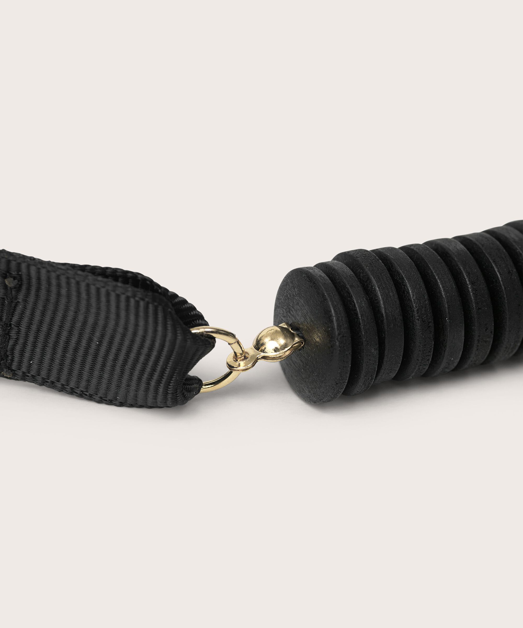 Rabail Halskette, Black