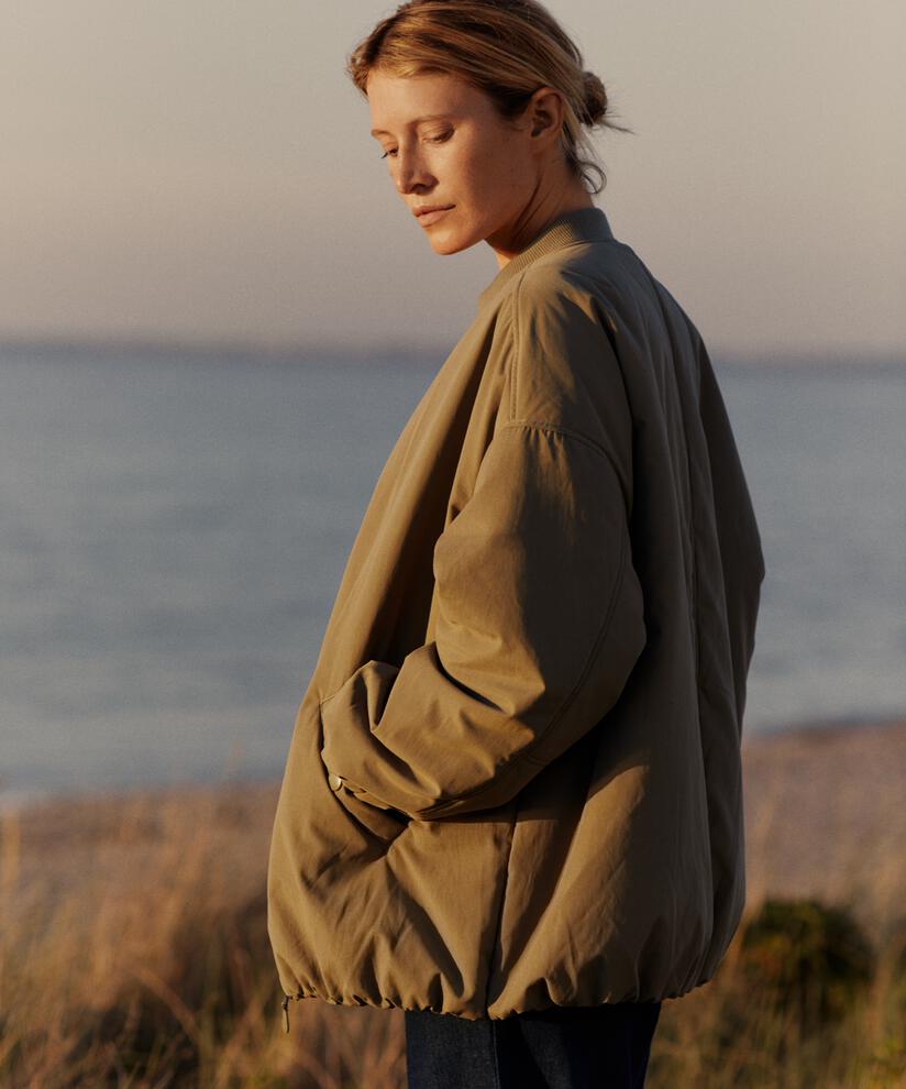 Bomberjacke mit Eingrifftaschen, Vetiver